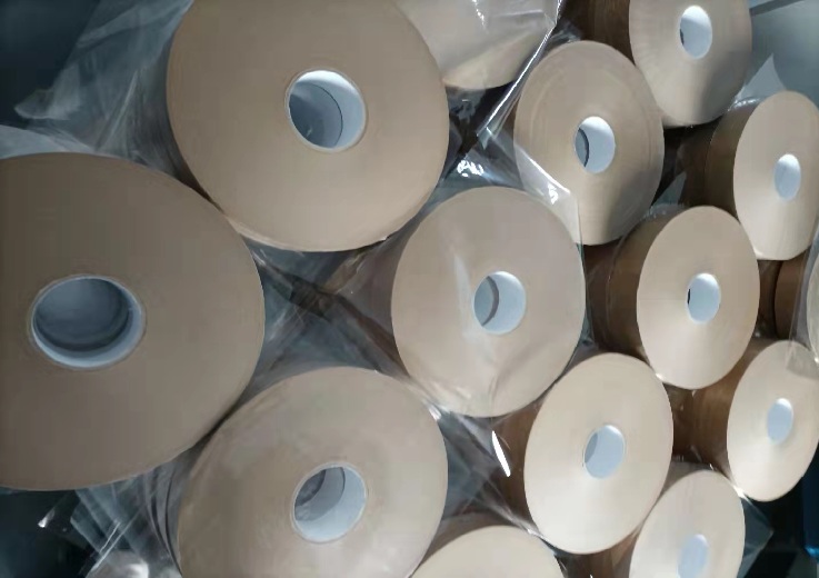 Production Process of Self-adhesive PE Laminated Hot Melt Gummed Paper Tape